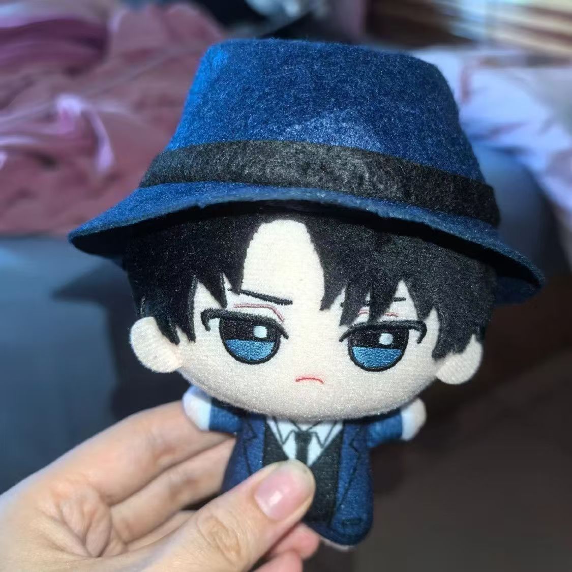 10cm Levi Ackerman Plushie Ani - Cosplay Plushie Prop 评论和价格