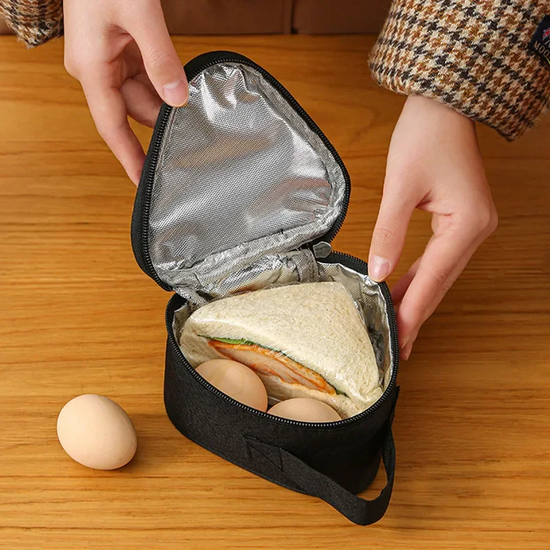 New Triangle Thermal Lunch Bag - Thermoplastic Pellet 评论和价格